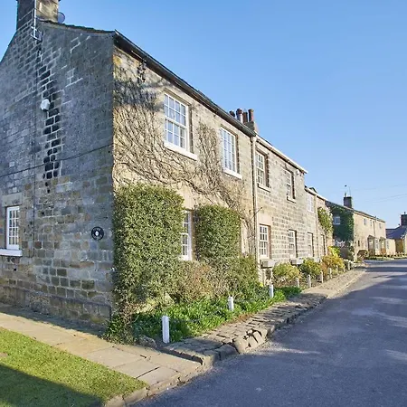 Host & - Tithe Prázdninový dům