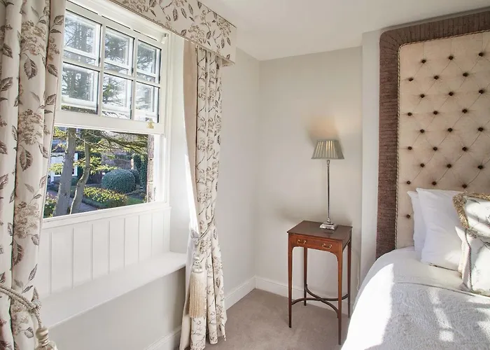 Host & - Tithe Harrogate